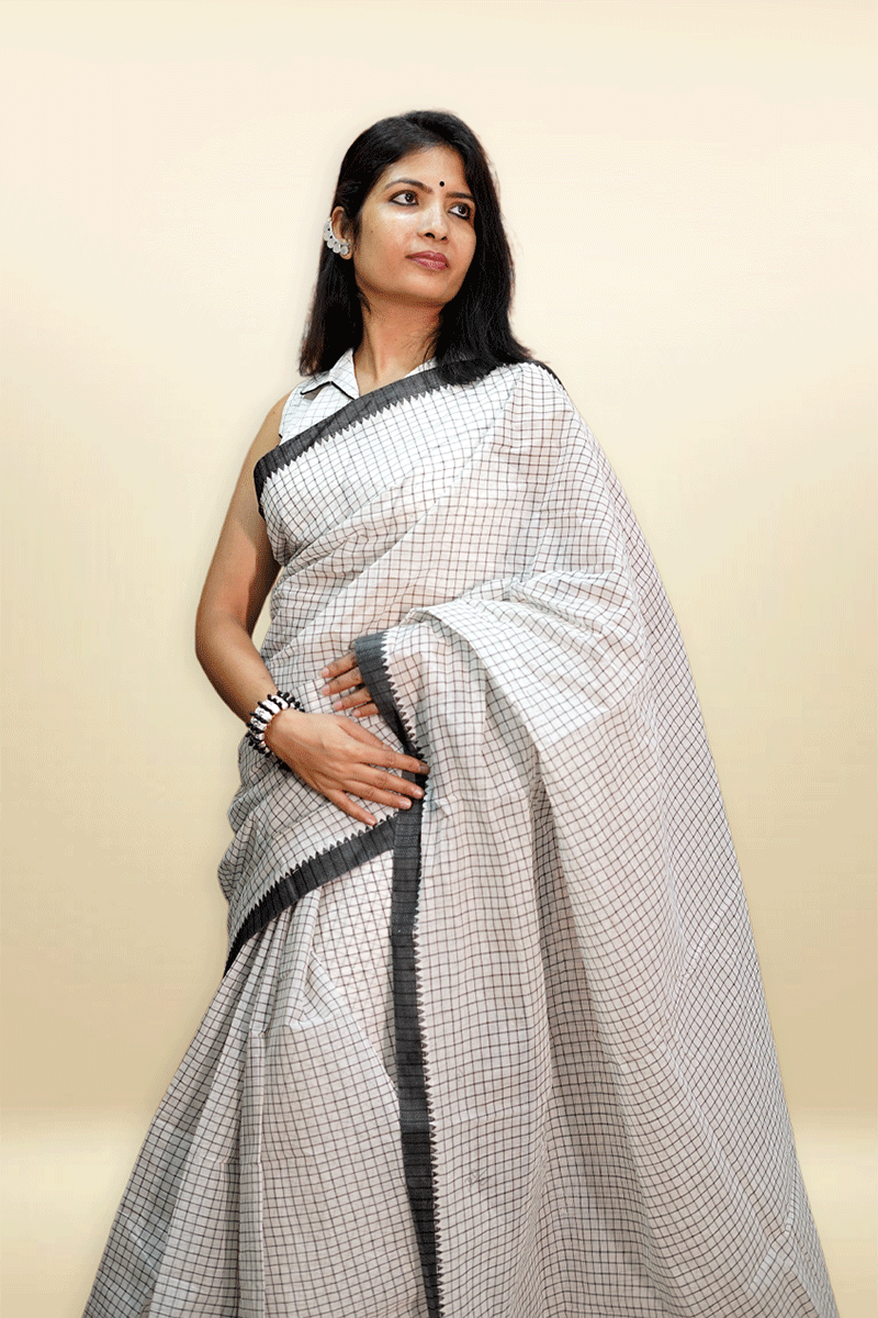 Ivory Grid Handwoven Dhaniakhali Cotton Saree